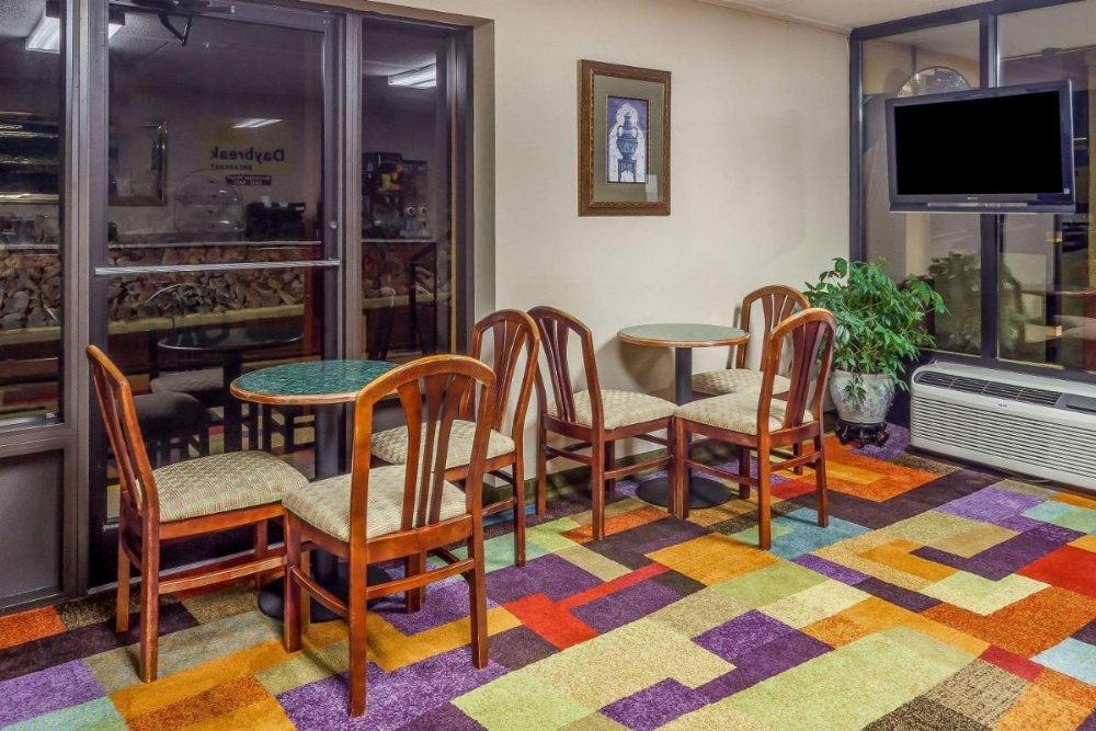 Serenity Inn Sweetwater Image 10