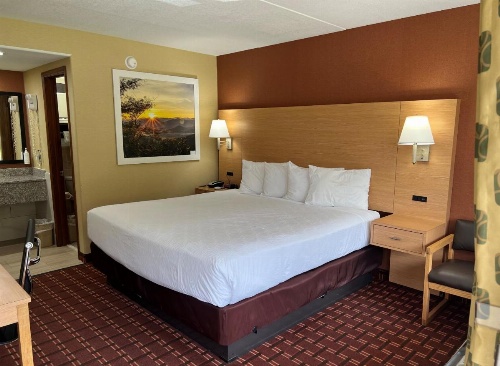 Serenity Inn Sweetwater image 12