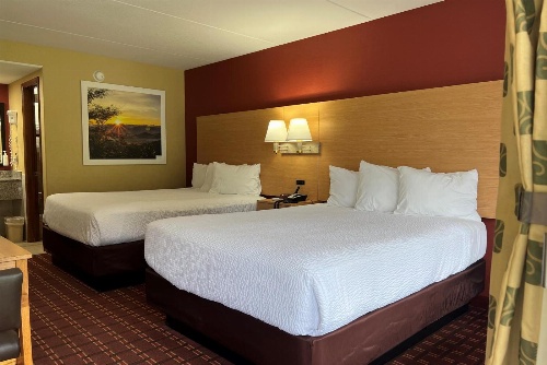 Serenity Inn Sweetwater image 3